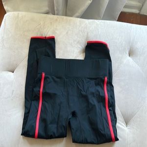 All access crop leggings